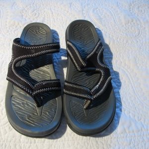 Northside Women's Catalina Athletic Sandal Size 7